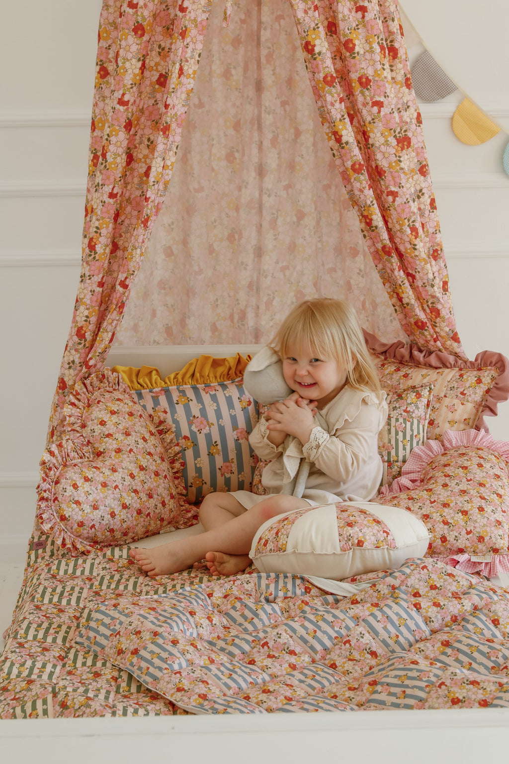 Cotton Quilted Patchwork Blanket + Pillow Set Large - Green Garden